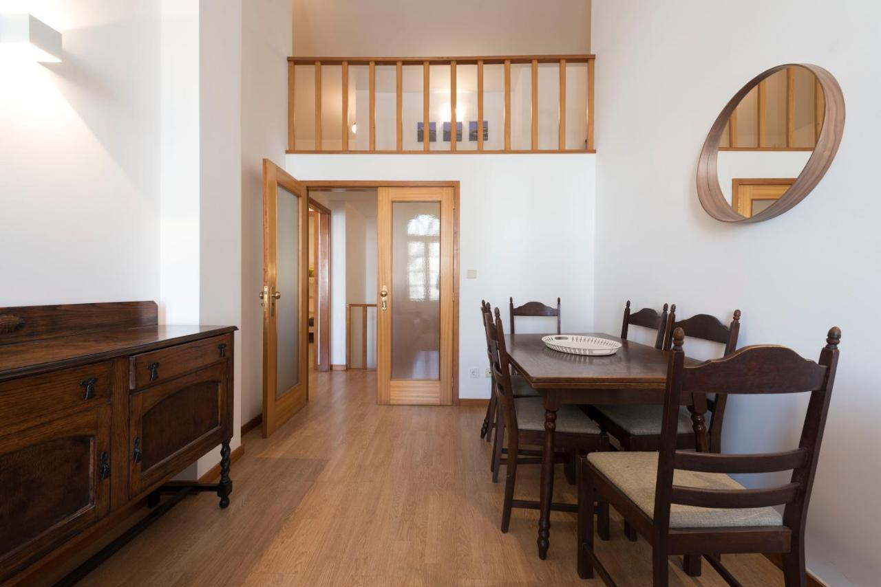 Lovelystay - The Porto Getaway Duplex - Free Parking Экстерьер фото