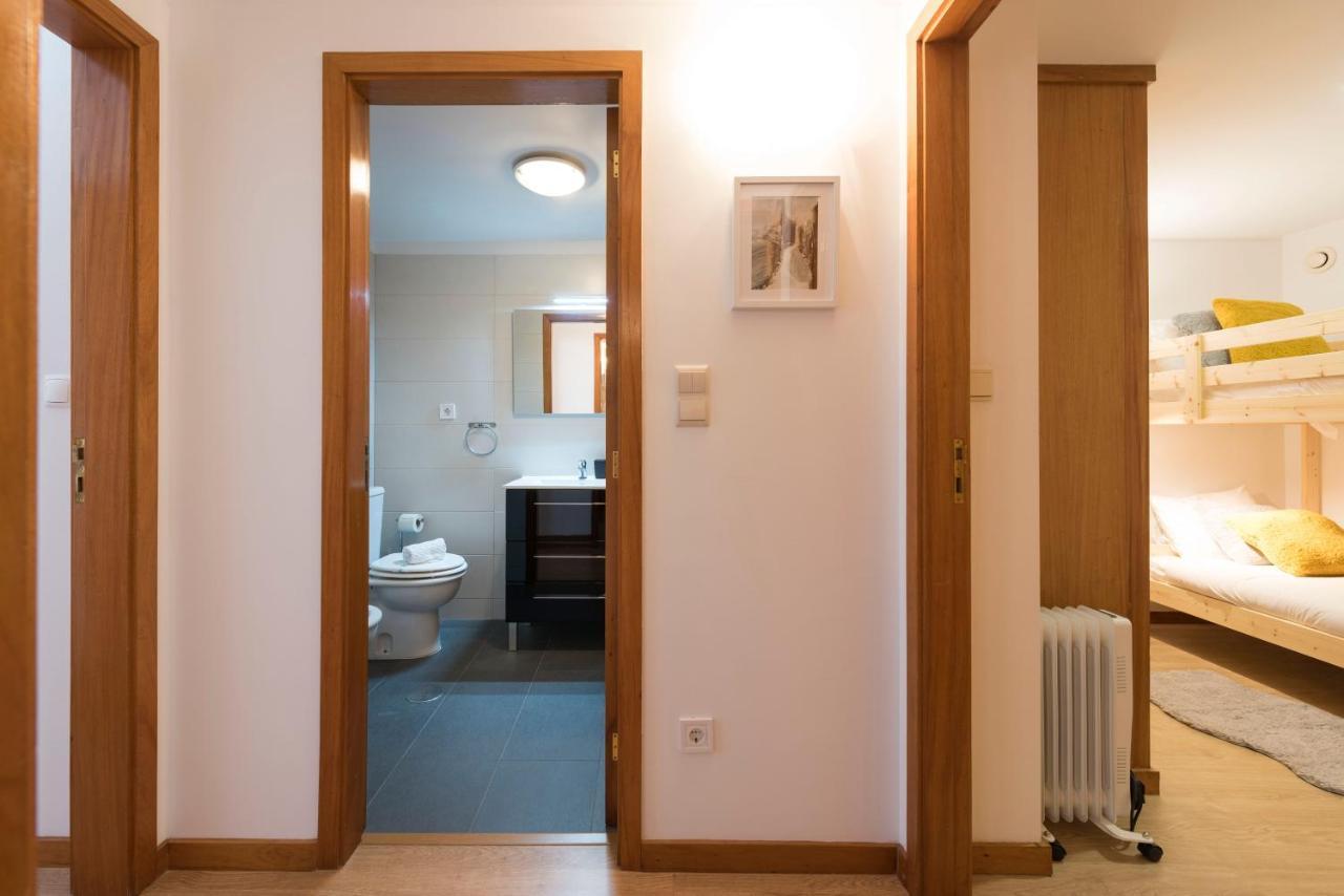 Lovelystay - The Porto Getaway Duplex - Free Parking Экстерьер фото