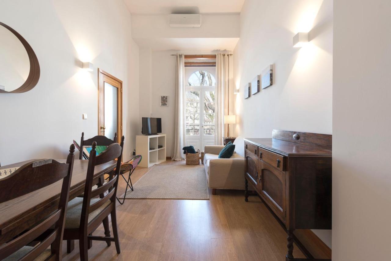 Lovelystay - The Porto Getaway Duplex - Free Parking Экстерьер фото